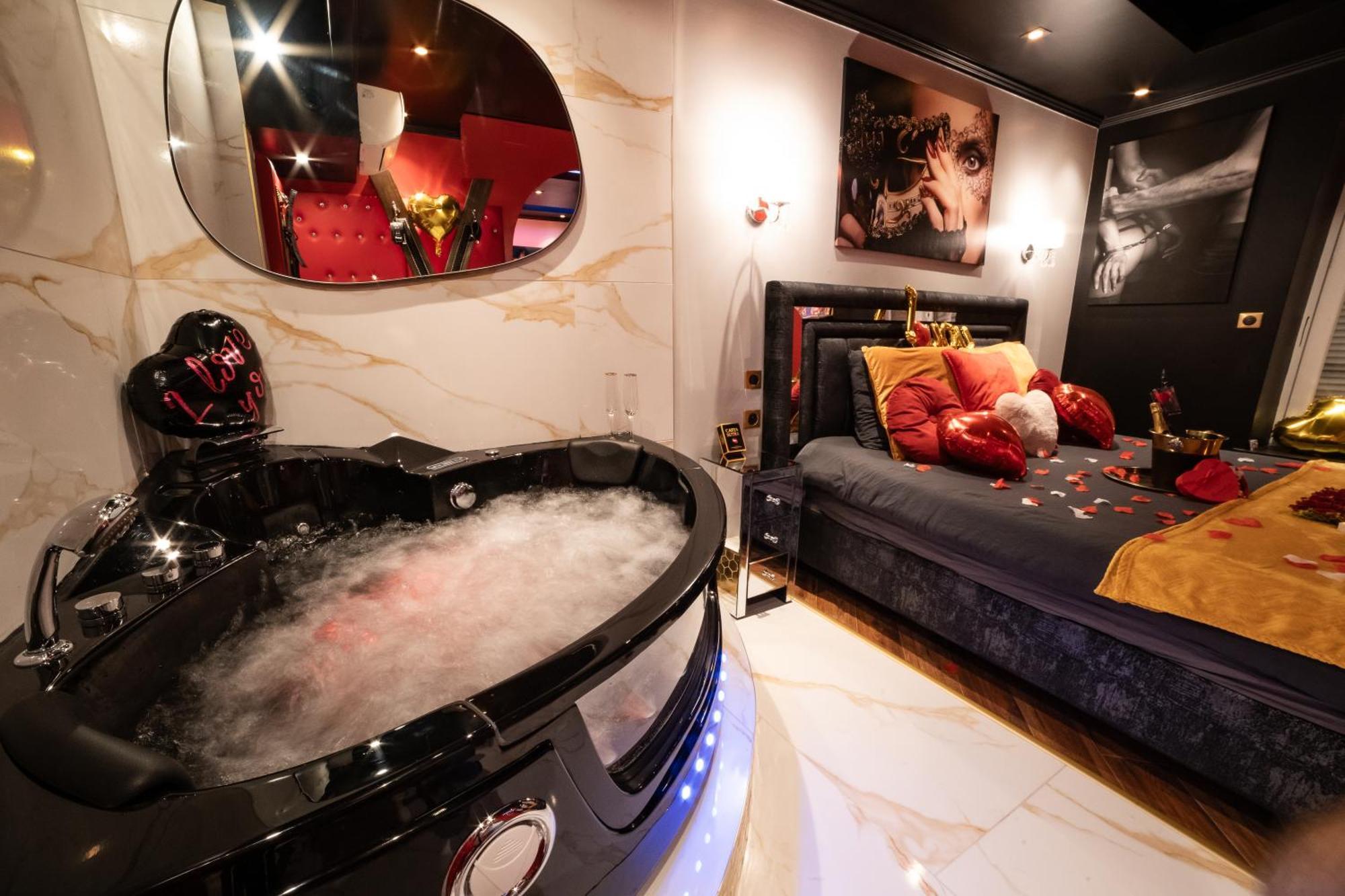 Sensual Room Love Room Nancy Sauna Double Douche Zewnętrze zdjęcie